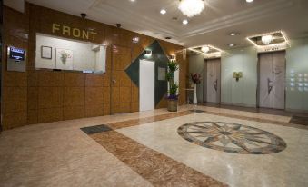 Hotel Candy Hall