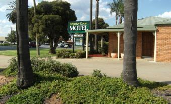 Regency Court Motel