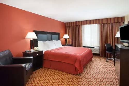 Super 8 by Wyndham Chicago Northlake O'Hare South Hotels in Hillside