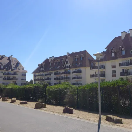Les Normandieres