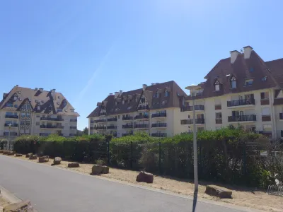 Les Normandieres