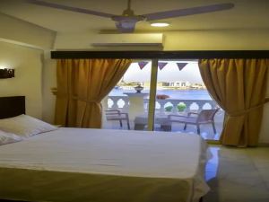 Luxor Nile View 2 Bedroom 4 Ppl Long or Short Stay