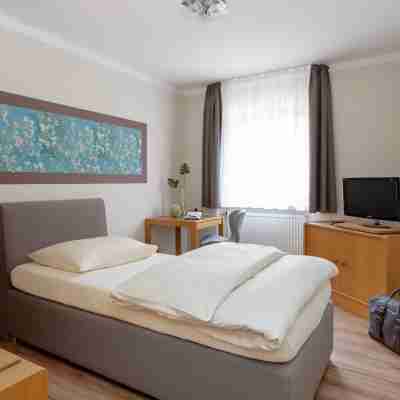 Sleepin Rooms