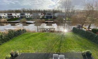 Holiday Home in Zeewolde with Jetty Next to Golf Course