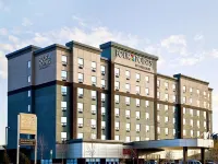 Four Points by Sheraton Calgary Airport Hotels near مطار كالغاري الدولي