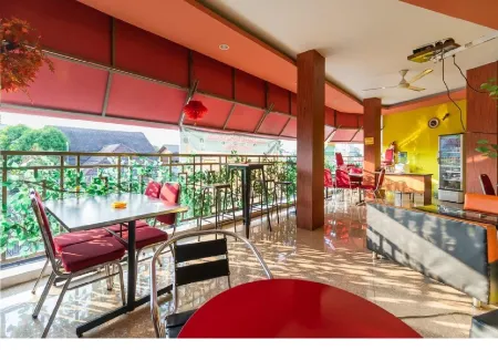 Hotel Domino Отели в г. Sekip Jaya