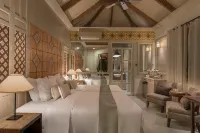 Vivere Azure Resort