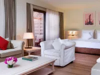 Yacht Club Hotels in Didim