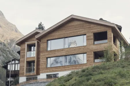 策馬特切爾沃俯瞰小屋