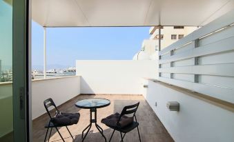 Phaedrus Living: Luxury Suite Nicosia 503
