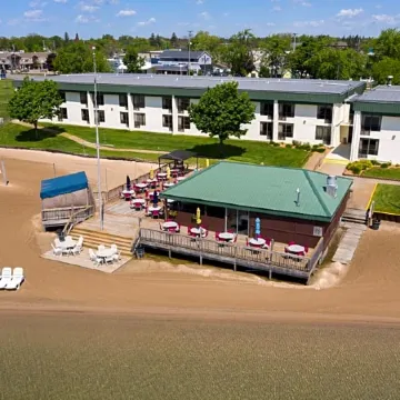Tawas Bay Beach Resort & Conference Center