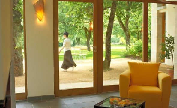 4. 호텔 레 이스클..