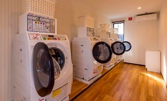 Hotel R9 the Yard Yatsushiro - Housity