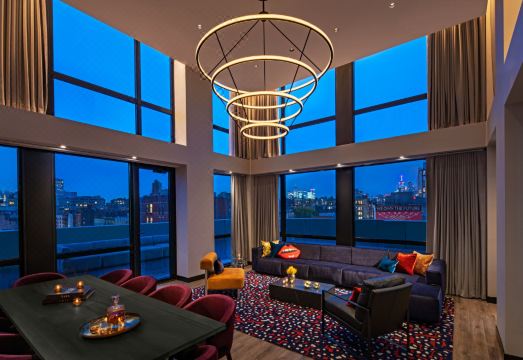 목시 NYC 로어 이스트 사이드