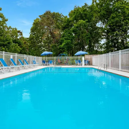 Travelodge by Wyndham Cape Cod Area
