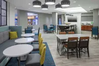 Hampton Inn & Suites Miami-Doral/Dolphin Mall - Breakfast