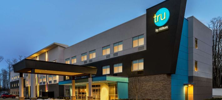 Tru by Hilton Albany Airport Hotels in Colonie