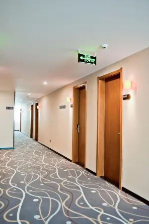 sleep X- HOTEL Xing Hotel (Xushui People's Hospital)