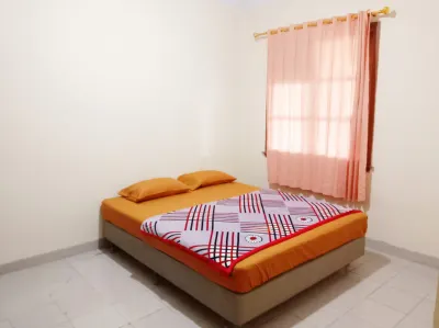 Kondominium Pantai Carita Selatan Hotels in Sukarame