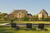 Chambres d'hôtes Logis de la Juquaise Hôtels à : Château-Gontier-sur-Mayenne