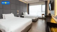 De Lobby Suite Hotel