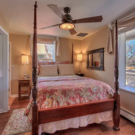 Cali Cochitta Vacation Rentals