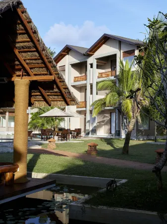 Amaranthe Bay Resort & Spa