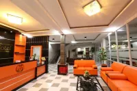 Shanrilla Hotel Hotels in Singaparna