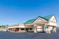 Ramada by Wyndham Grayling Hotel & Conference Center Hotels in 