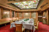 Hotel Lamm فنادق في Leidersbach