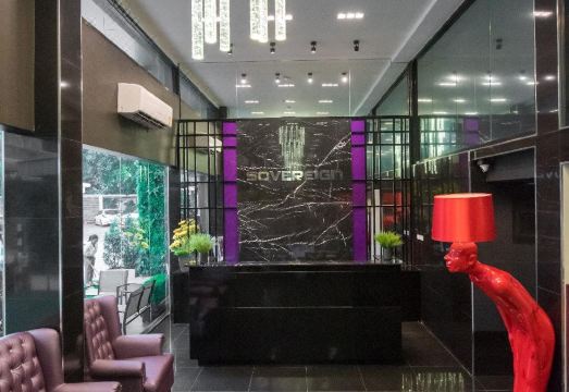 프라투남 주변 시장 풍경