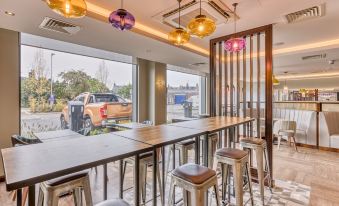 Premier Inn Bury St Edmunds North (A14)