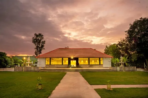 Farm Stay Resort - Shamirpet, Hyderabad Hotel a Medak