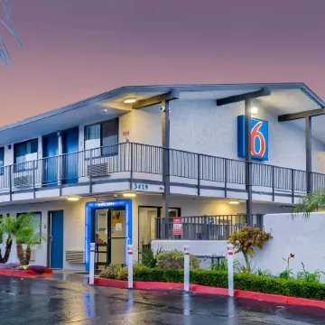 Motel 6 El Monte, CA - Los Angeles
