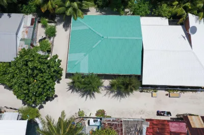 Hudhu Velaa Hotel di Fonimagoodhoo