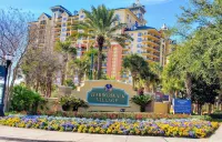 Emerald Grande Condominiums at HarborWalk Village