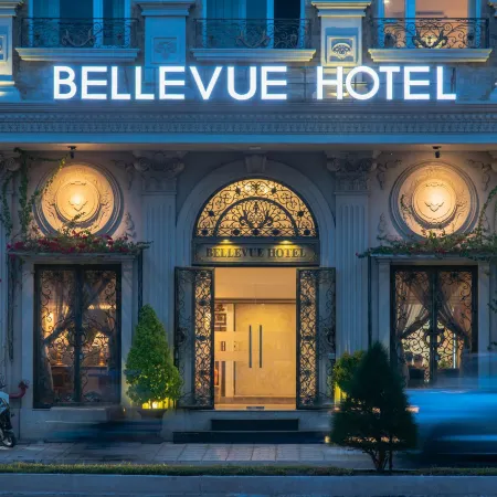 Bellevue Hotel Отели рядом с достопримечательностью «Пляж Хон-Чонг»