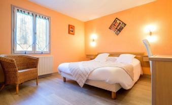 Logis Hôtel les Cèdres Bleus