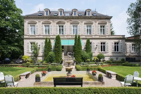 Hotel Belle Epoque