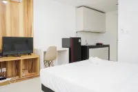 Functional Studio Apartment at Tuscany Residences Hotele w: Serpong