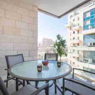 Full Option 7 People Rooms