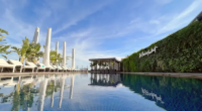 Sofitel Barcelona Skipper