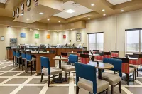 Comfort Suites Batesville Hotels in Batesville