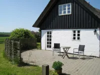 "Eva" - 1.5km to the Fjord Hotels in Knebel