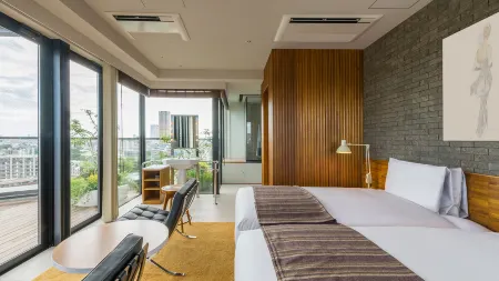 EBISUHOLIC HOTEL