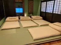 Guesthouse Naze 마추모토키요시 주변 호텔