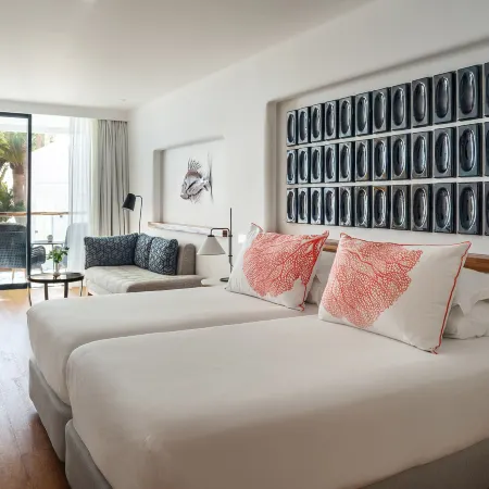 Hotel Fariones
