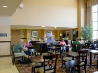 Hampton Inn & Suites Fredericksburg - breakfast