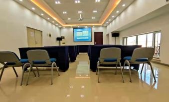 Homeinn Pebble Hotel (Liaoyang County Shoushan)