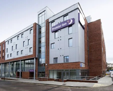 Premier Inn Exeter City Centre エクセターのホテル